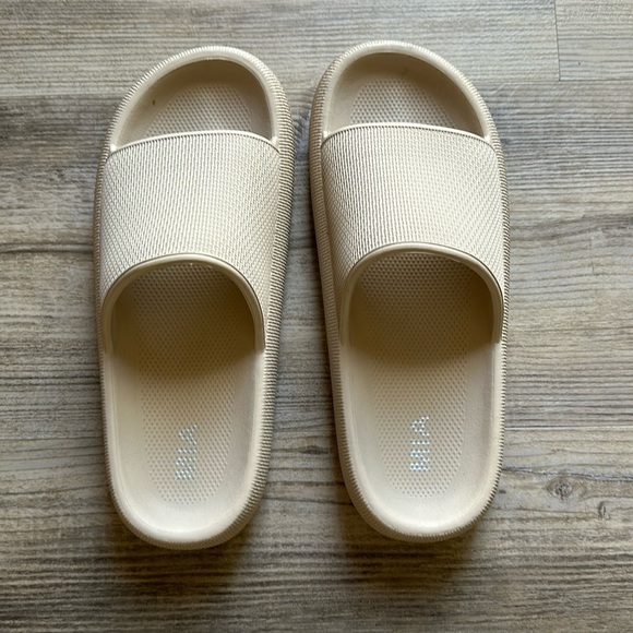 MIA Shoes - tan slides